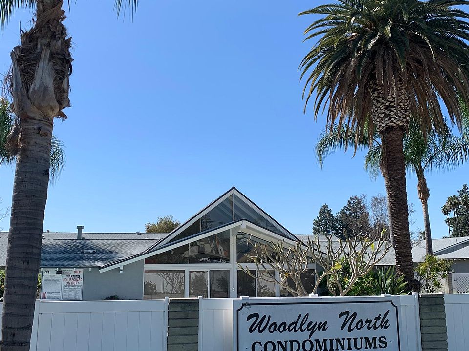 Welcome to the beautiful and well maintained community of Woodlyn North Condominiums