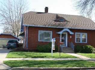 1127 W Elsie St, Appleton, WI 54914