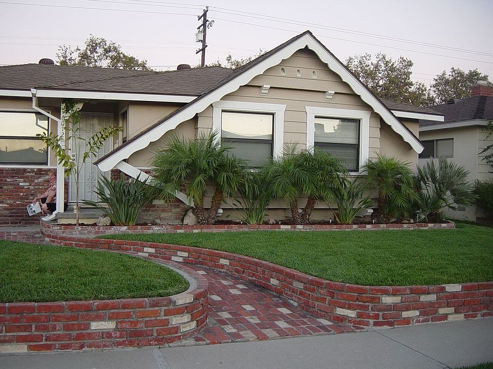 1st image of 6012 Balfern Ave
