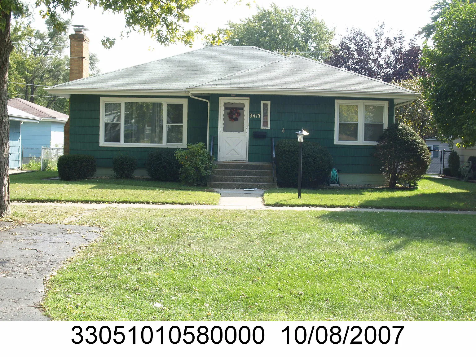 3417 186th St photo 1