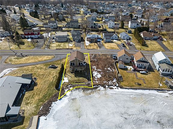 5th image of 7113 Lakeshore Rd