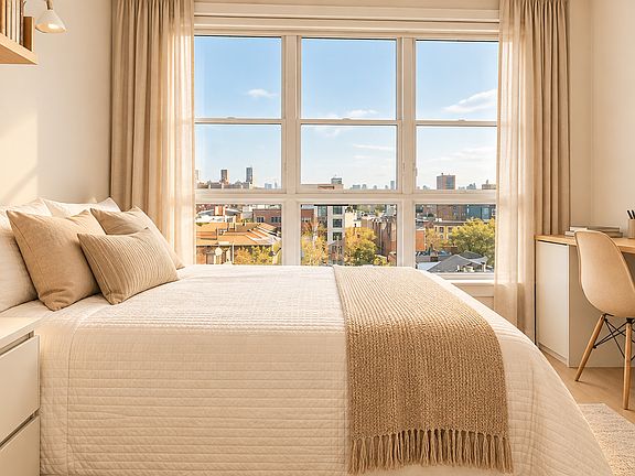 4th image of 980 Kent Ave #5B