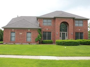 2049 Wagner Rd, Batavia, IL 60510