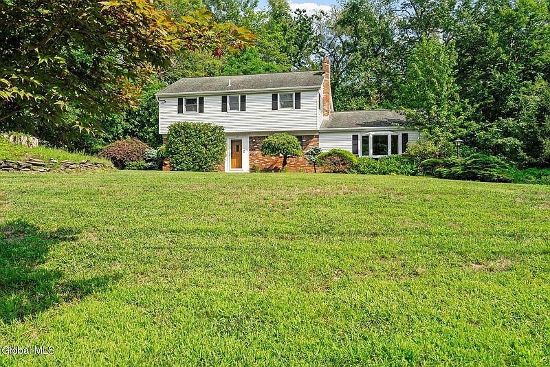 2nd image of 167 Wood Dale Drive