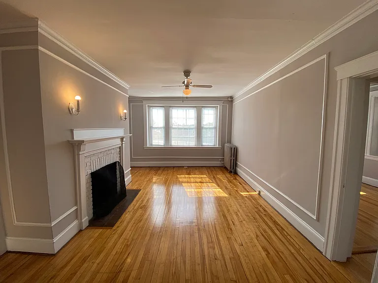 7 Harvard St — Photo 3