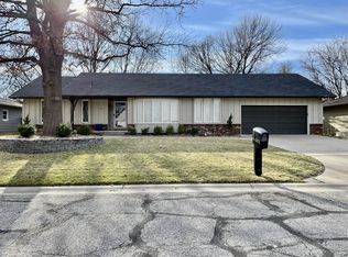 2441 N Winstead Cir, Wichita, KS 67226