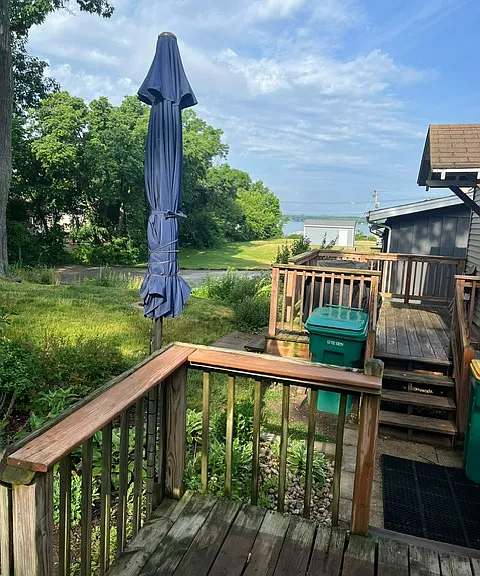 Back deck, view of the lake