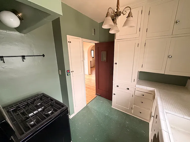 918 E Topeka St #2 — Photo 8