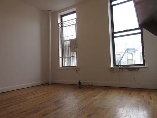 Rented by Alpha Properties NYC I LLC | media 40