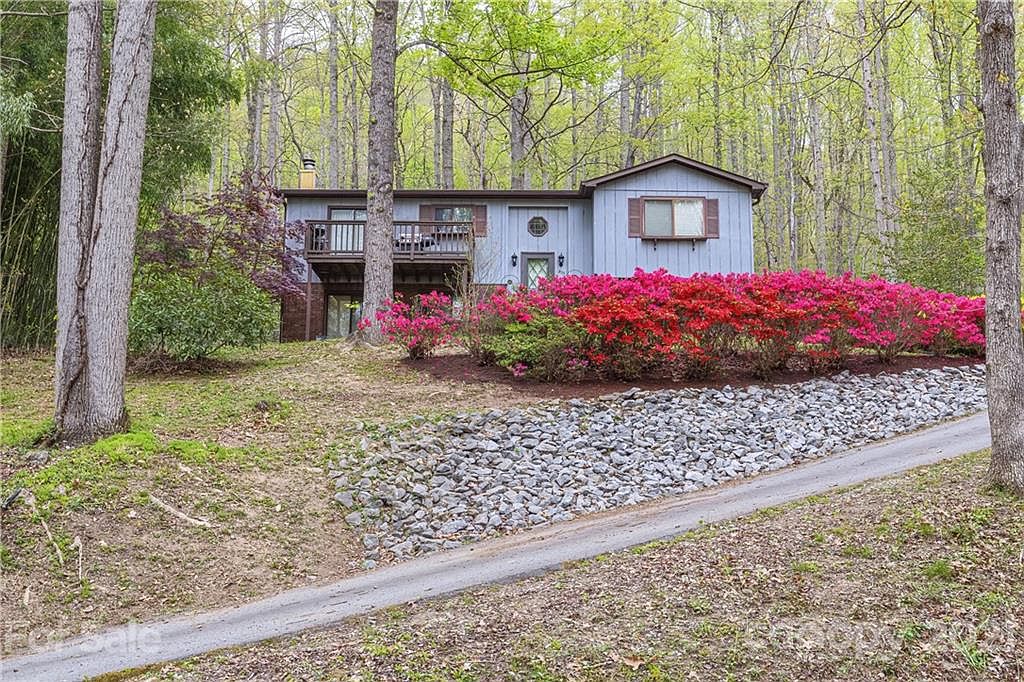 655 Beechwood Lakes Dr, Hendersonville, NC 28792 Zillow