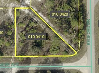 754 Cashmere Ave, Lehigh Acres, FL 33974