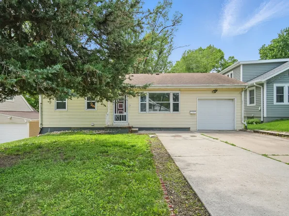 408 Olinda Ave, Des Moines, IA 50315