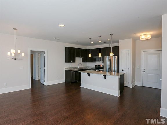 5th image of 700 Finsbury St APT 404