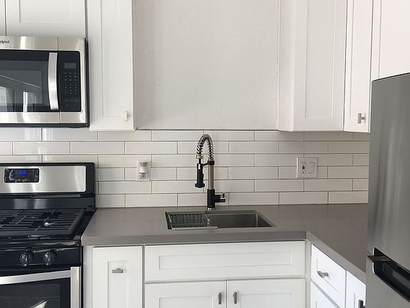 4th image of 32 Argonne Ave APT 5