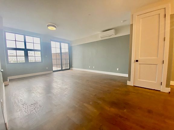 3rd image of 184 Kent Ave #309