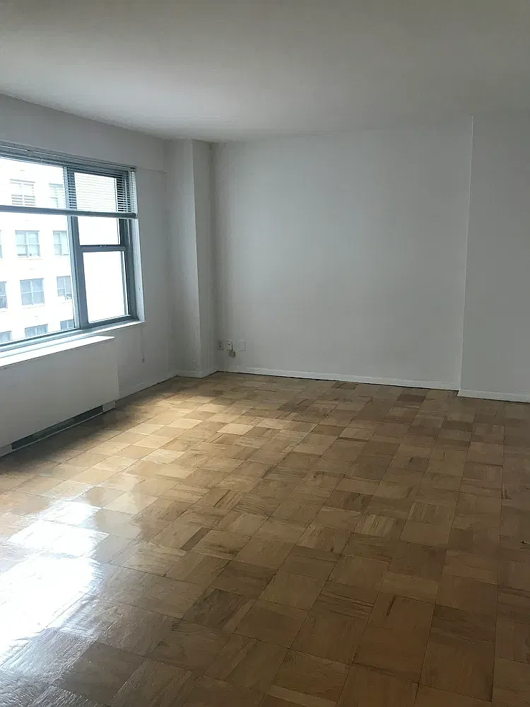 245 East 63rd Street — Photo 2