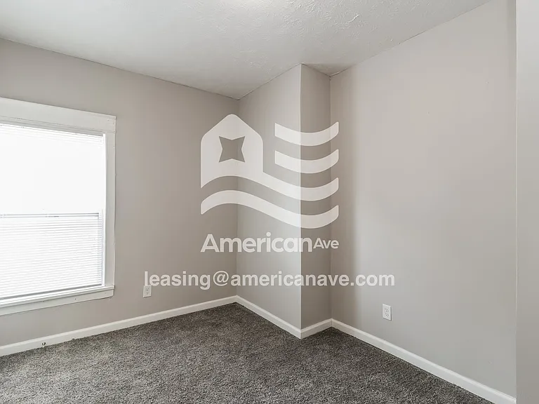388878_011_wm_-_bedroom_13068374.jpg