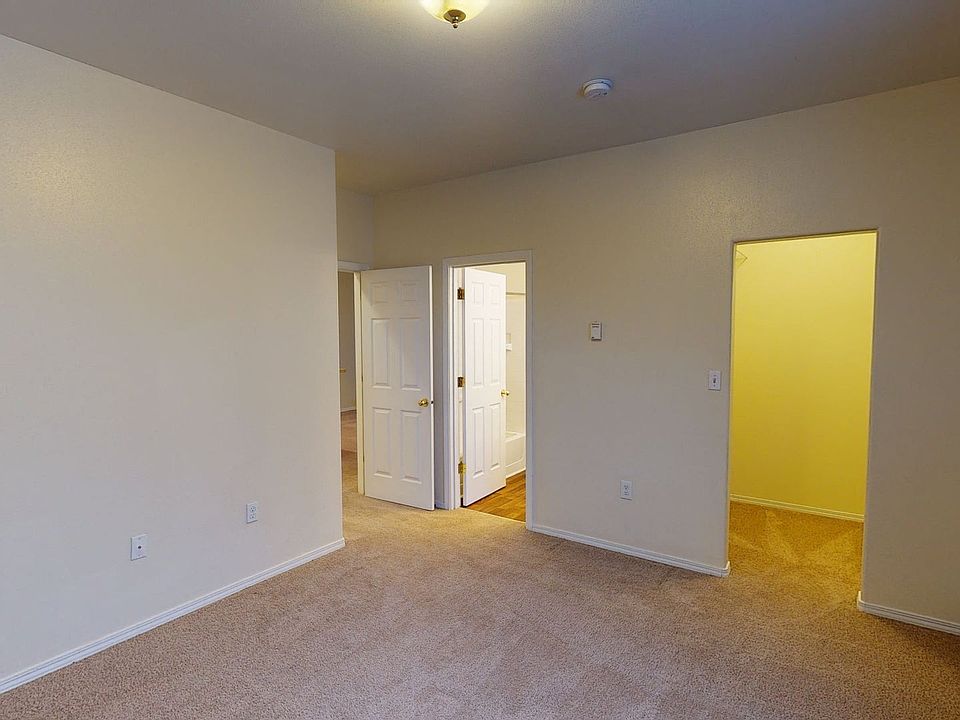 The Highlands Luxury Apartments - Bedroom