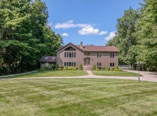 65 White Loaf Rd, Southampton, MA 01073