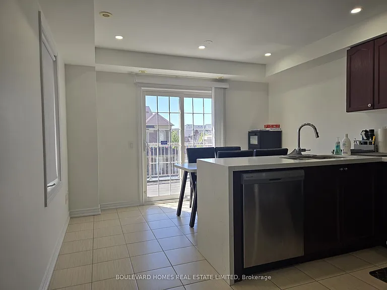 9918 McCowan Rd — Photo 12