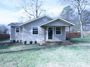 101 S Senter Ave, Omaha, TX 75571