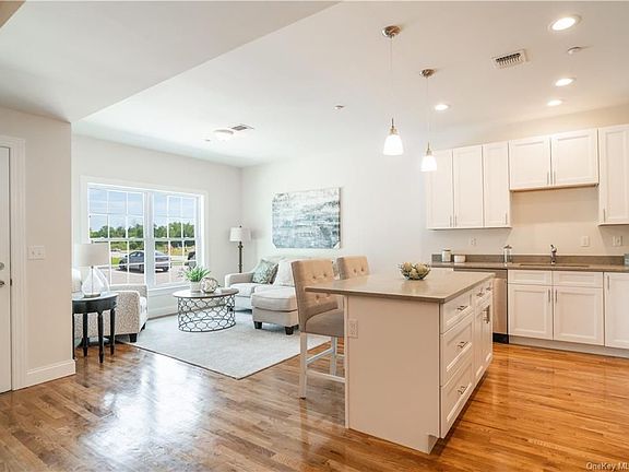 4th image of 5102 Pankin Dr #5102
