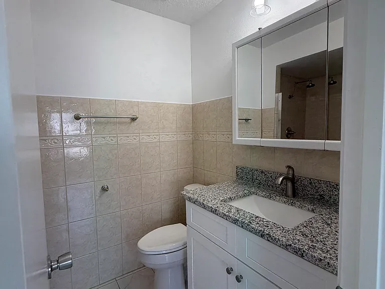 808 Balsamwood Ln — Photo 18