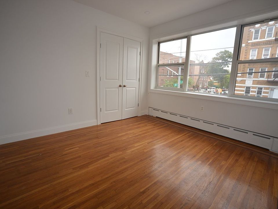 2nd image of 28-25 33rd St #C12
