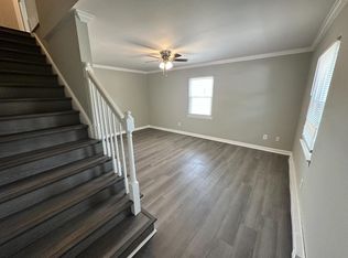 325 Hall Ln APT 1, Pineville, NC 28134