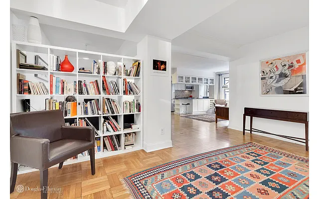 Sold by Douglas Elliman | media 22