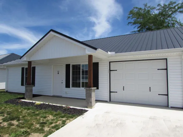1631 Irene Dr #27, Bellefontaine, OH 43311