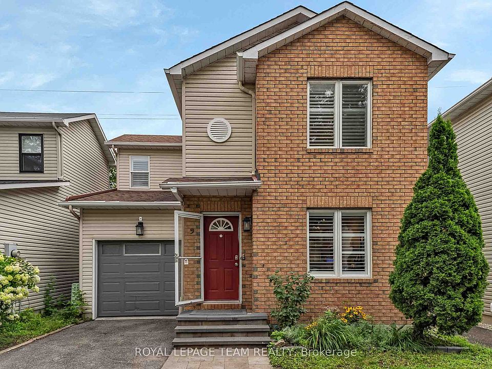 1st image of 583 Tweedsmuir Ave #9