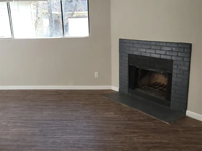 7200 T C Jester Blvd #2402 — Photo 4