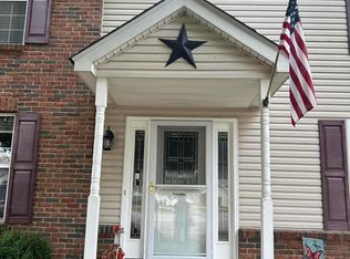 204 Chesterville Ct, Canal Winchester, OH 43110