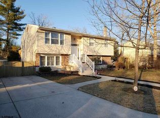 6343 Bensen Ave, Mays Landing, NJ 08330