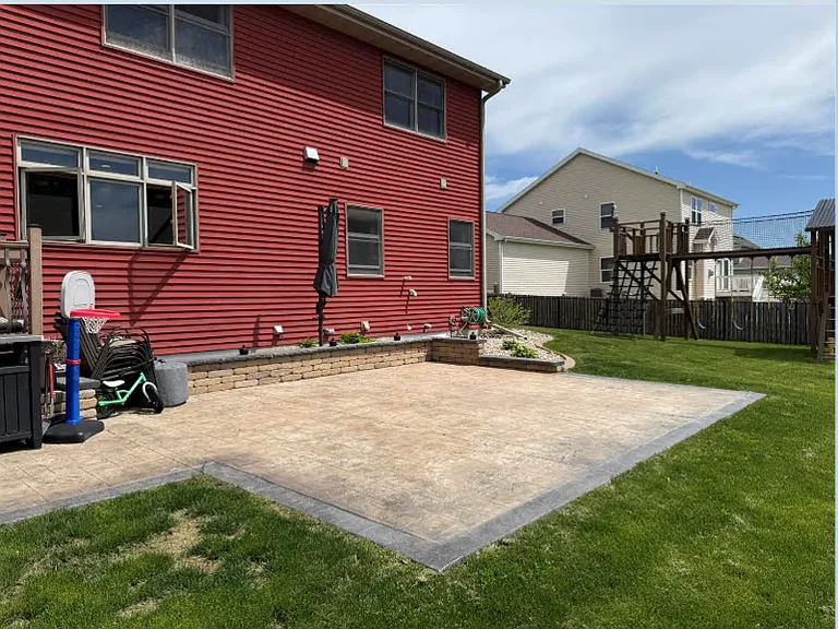 4363 Memorial Cir — Photo 53