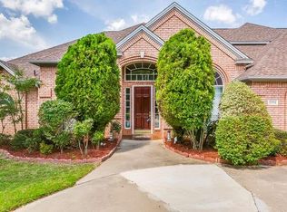1004 Colina Vista Ln, Crowley, TX 76036