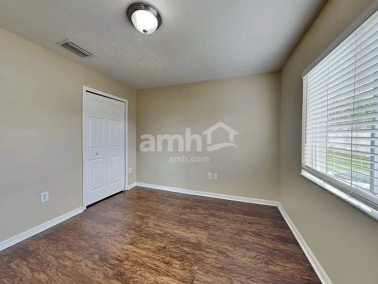 30846 Midtown Ct — Photo 16
