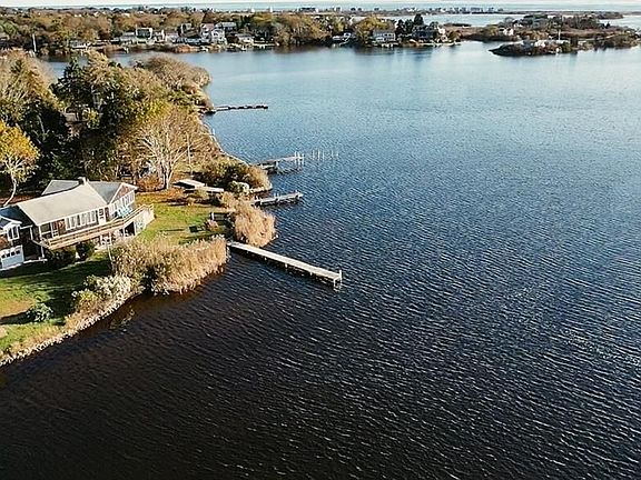 4th image of 24 Petrel Dr
