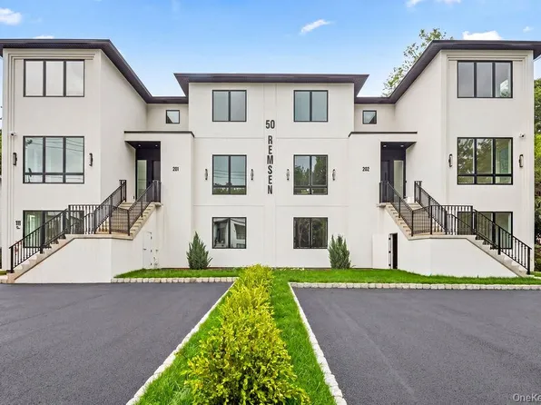 50 Remsen Avenue #111, Monsey, NY 10952