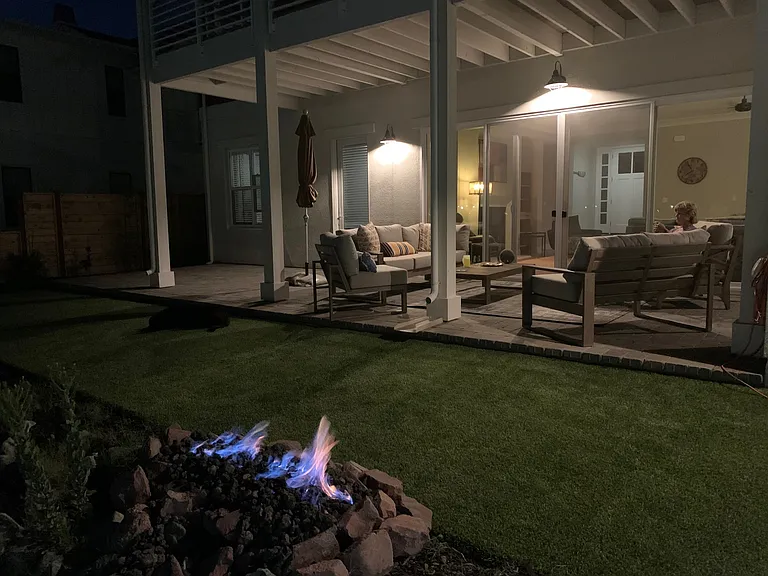 98 Edgewater Ct — Photo 7