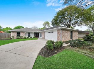 12442 Nova Dr, Houston, TX 77077