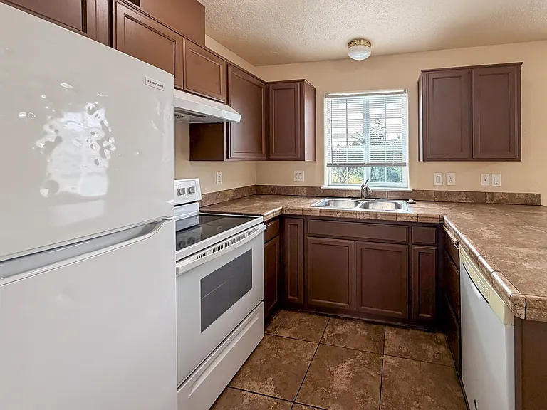 2955 Bastille Ave SE #2955 — Photo 9