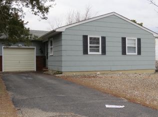 36 Northumberland Dr, Toms River, NJ