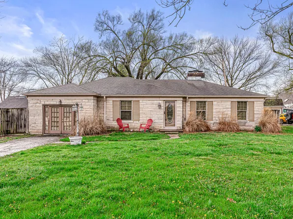 5922 Sunset Dr, Indianapolis, IN 46239