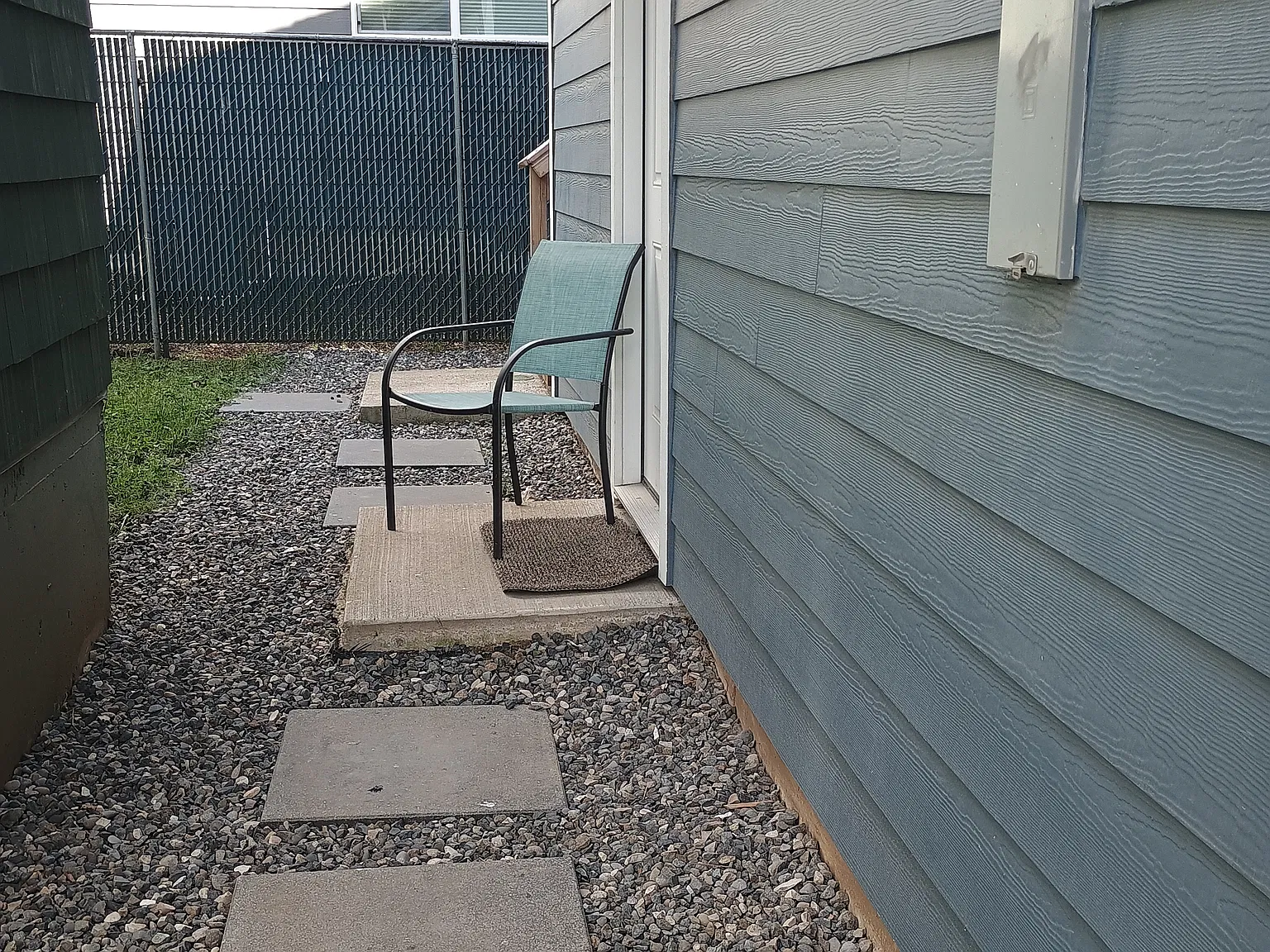 Studio, 337 sqft, $1,295 — Photo 2