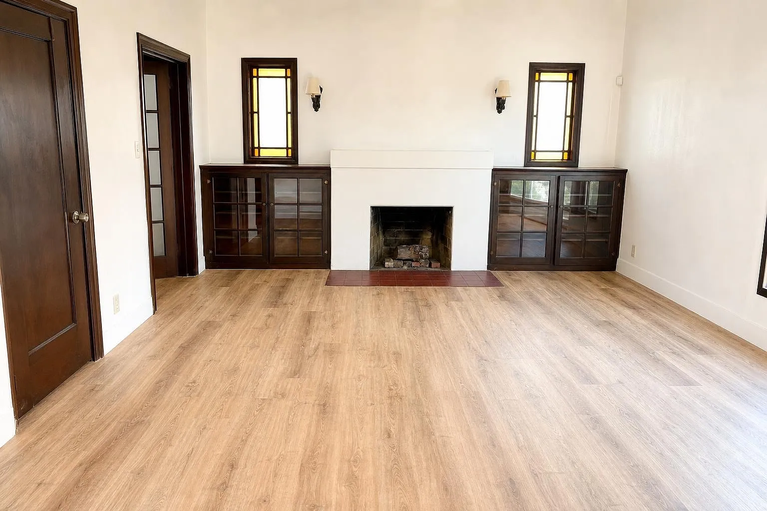 2 bed, 1040 sqft, $4,100 — Photo 4