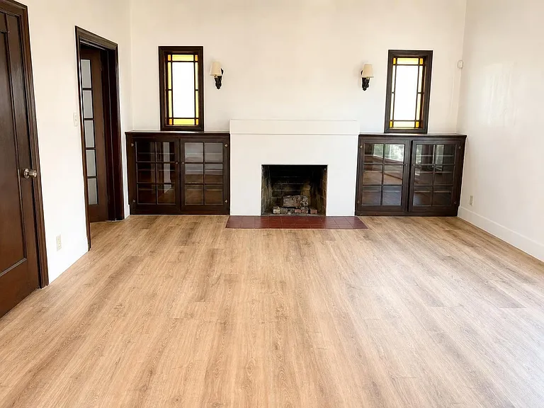 2555 Virginia St #201 — Photo 3