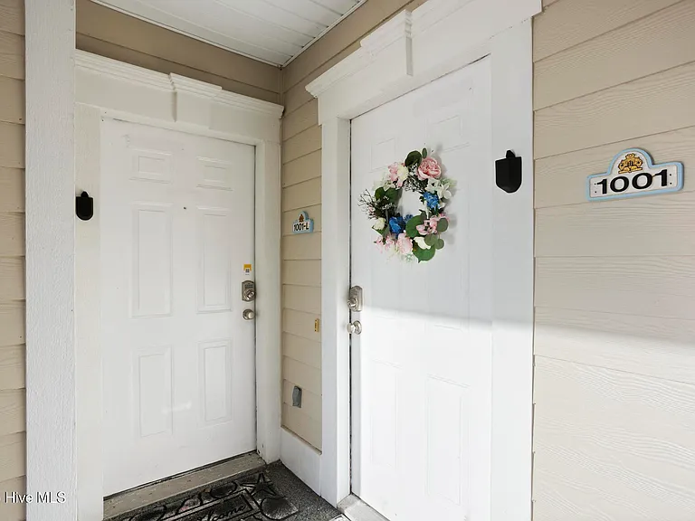 330 S Middleton Dr NW #1001 — Photo 2