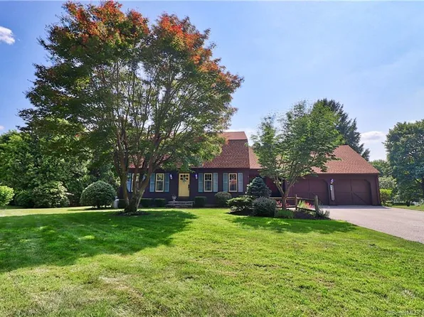 70 Maureen Drive, Bristol, CT 06010